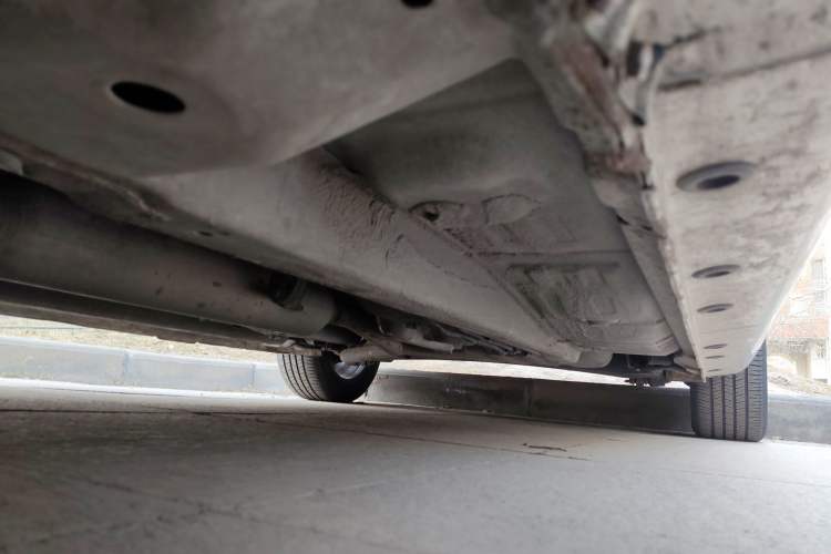 Used CHANGAN Eado 2013 1.6L Manual Junkuo Model China IV Standard Chassis Rear Left