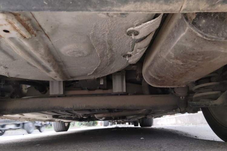 Used CHANGAN Eado 2013 1.6L Manual Junku Model China V Standard Chassis Rear