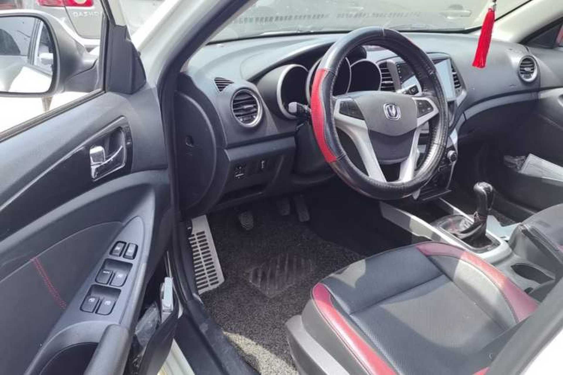 Used CHANGAN Eado 2013 1.6L Manual Junku Model China V Standard Driver Seat