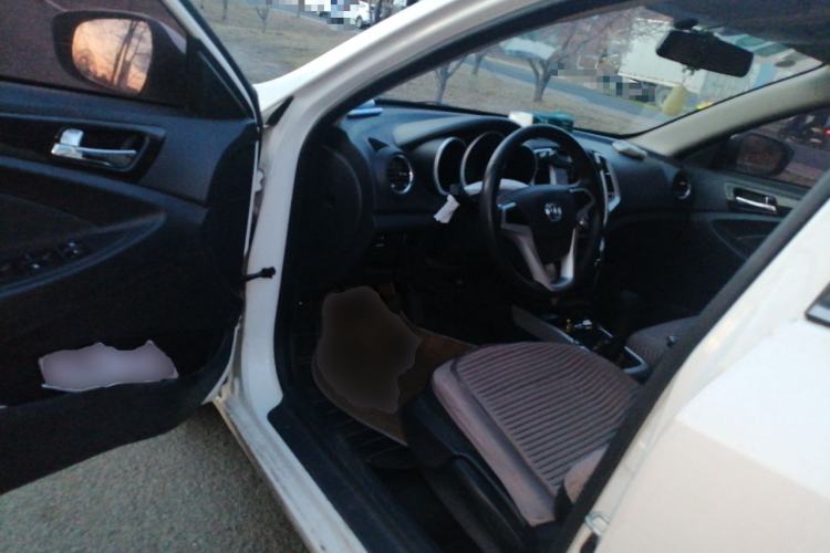 Used CHANGAN Eado 2013 1.6L Manual Junkuo Model China IV Standard Driver Seat