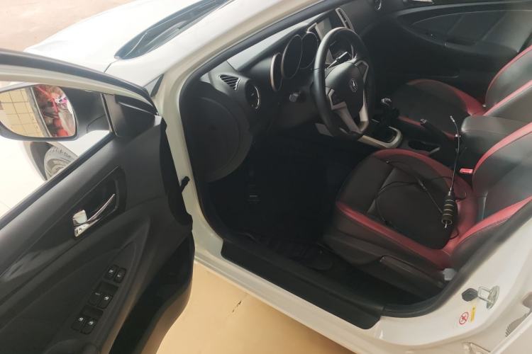 Used CHANGAN Eado 2013 1.6L Manual Junkuo Model China IV Standard Driver Seat