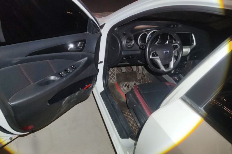 Used CHANGAN Eado 2013 1.6L Manual Junku Model China V Standard Driver Seat