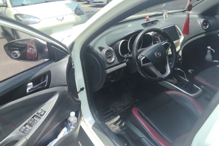Used CHANGAN Eado 2013 1.6L Manual Junkuo Model China IV Standard Driver Seat