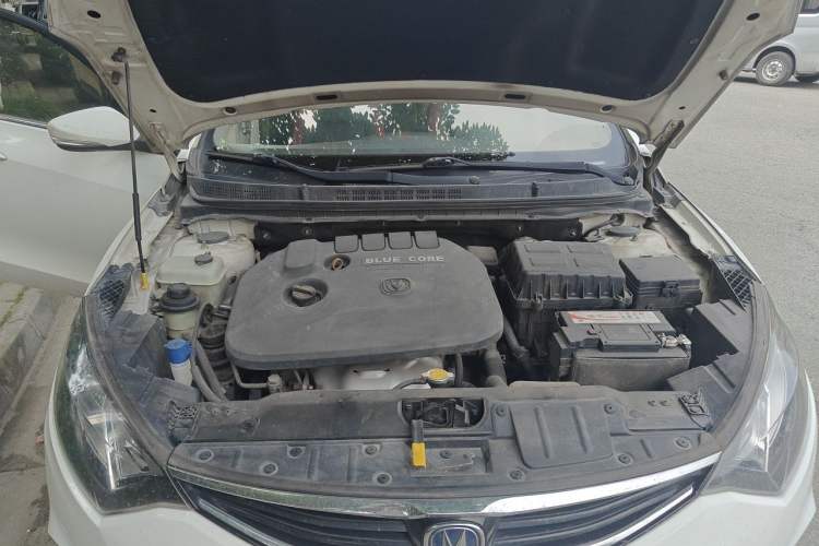 Used CHANGAN Eado 2013 1.6L Manual Junkuo Model China IV Standard Engine Bay