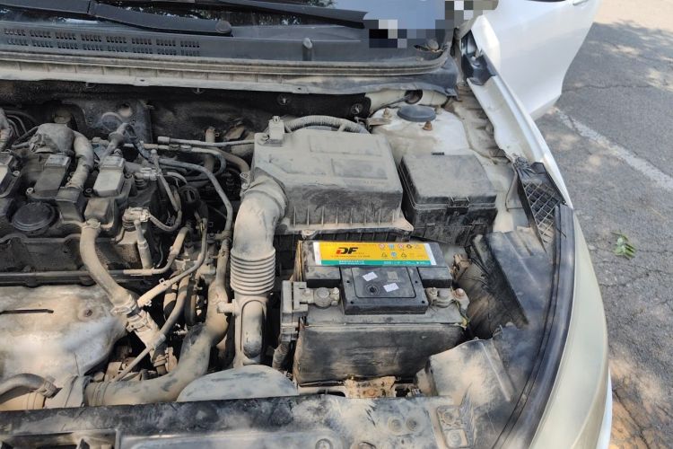 Used CHANGAN Eado 2013 1.5T Automatic Sporty Model Engine Bay Left
