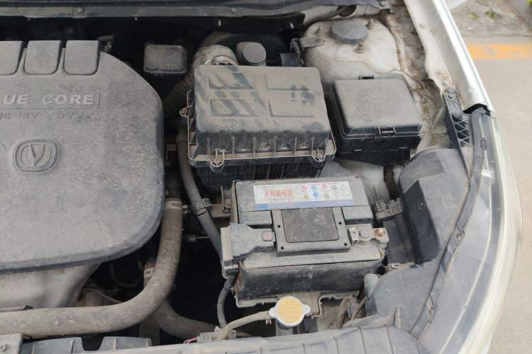 Used CHANGAN Eado 2013 1.6L Manual Luxury Model China V Standard Engine Bay Left