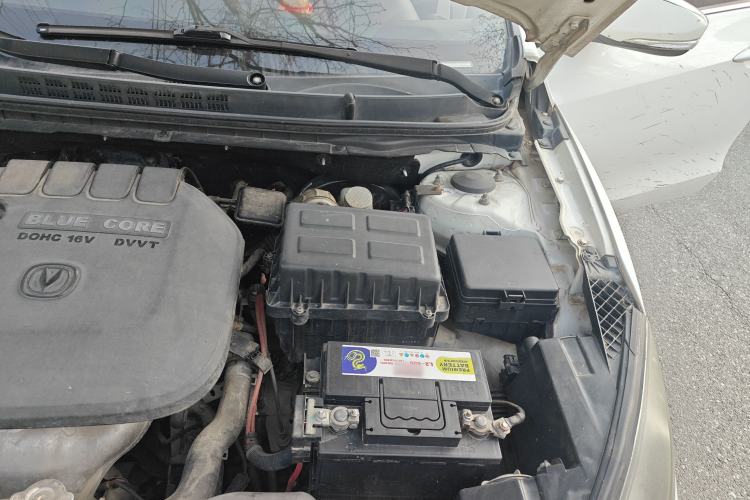Used CHANGAN Eado 2013 1.6L Automatic ZhiKu Model China IV Standard Engine Bay Left