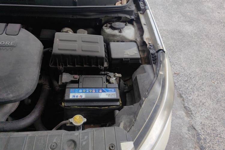 Used CHANGAN Eado 2013 1.6L Manual Luxury Model China V Standard Engine Bay Left
