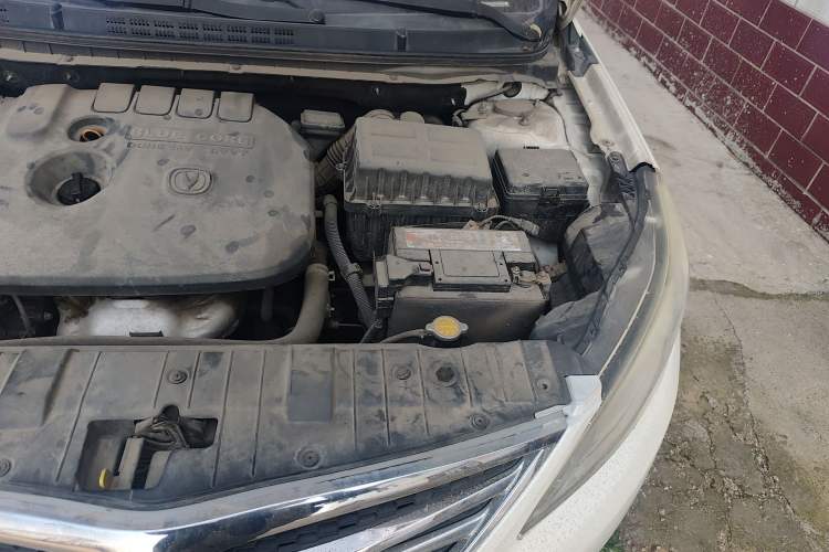 Used CHANGAN Eado 2013 1.6L Manual Elite Model China IV Standard Engine Bay Left