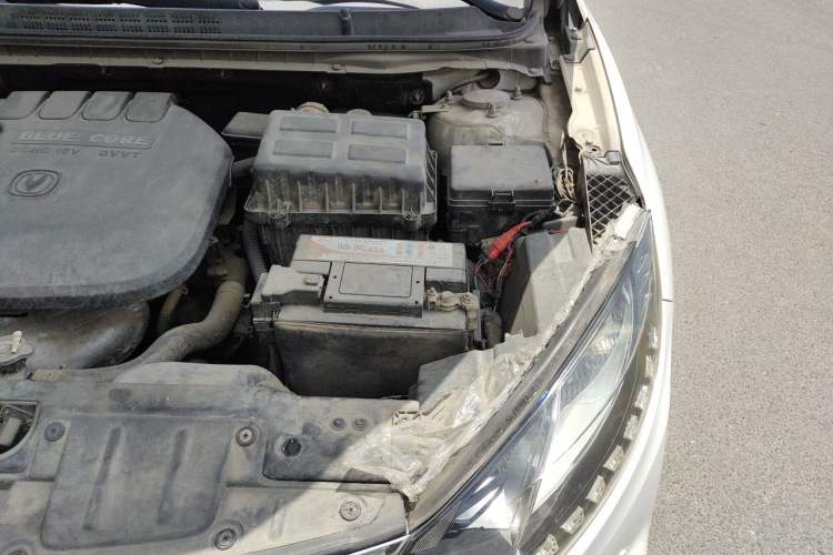 Used CHANGAN Eado 2013 1.6L Automatic Junku Model China IV Standard Engine Bay Left
