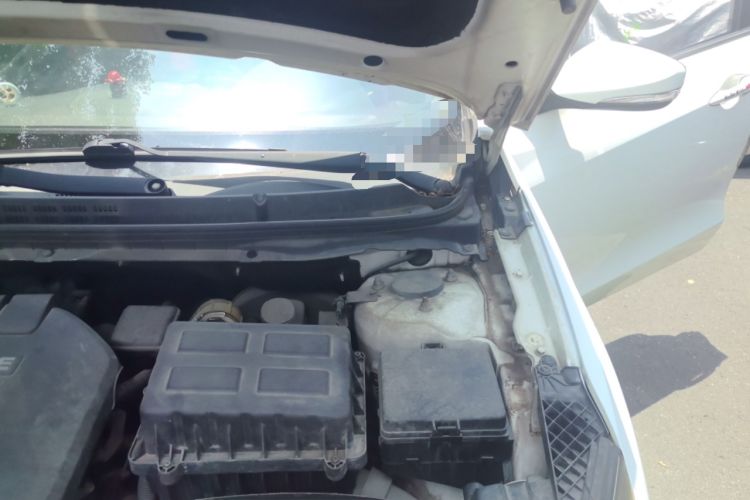 Used CHANGAN Eado 2013 1.6L Manual Junkuo Model China IV Standard Engine Bay Left