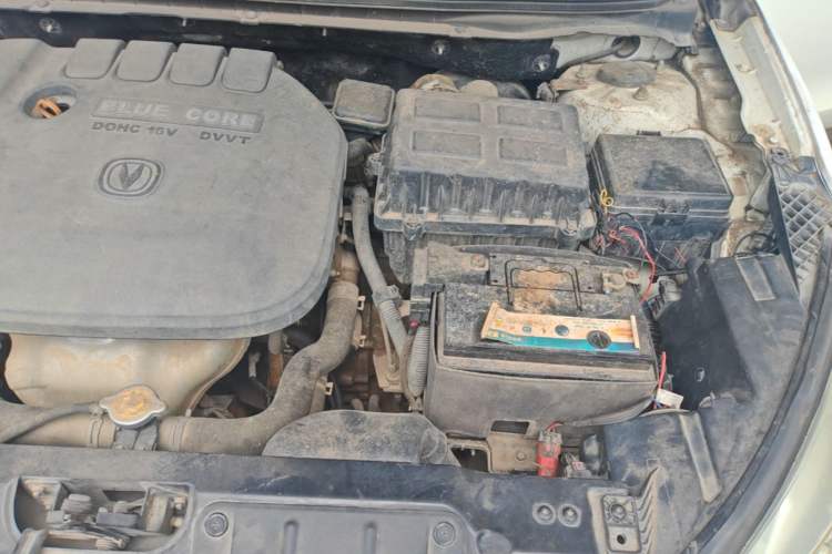 Used CHANGAN Eado 2013 1.6L Automatic Junku Model China IV Standard Engine Bay Left