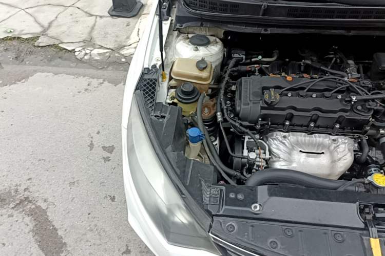Used CHANGAN Eado 2013 1.6L Automatic Junku Model China IV Standard Engine Bay Right