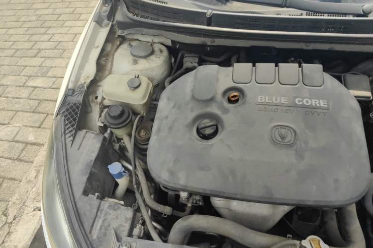 Used CHANGAN Eado 2013 1.6L Automatic ZhiKu Model China IV Standard Engine Bay Right