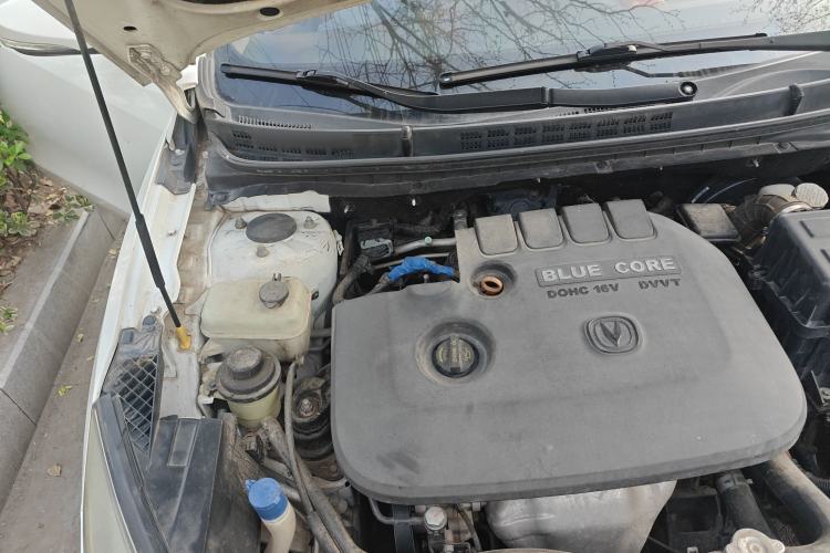 Used CHANGAN Eado 2013 1.6L Automatic ZhiKu Model China IV Standard Engine Bay Right