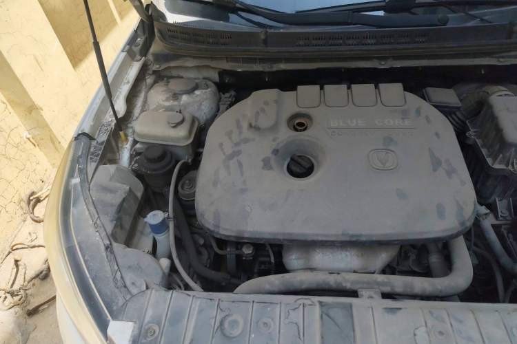 Used CHANGAN Eado 2013 1.6L Automatic Elite Model China IV Standard Engine Bay Right