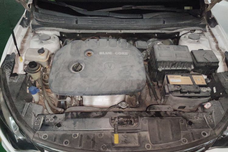 Used CHANGAN Eado 2013 1.6L Automatic Junku Model China IV Standard Engine Bay