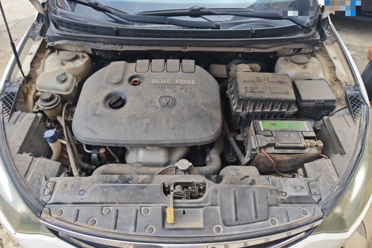Used CHANGAN Eado  Engine Bay