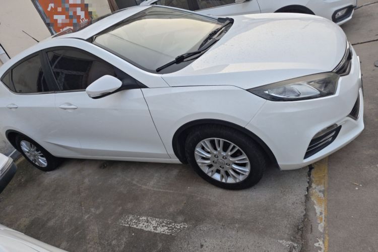 Used CHANGAN Eado 2013 1.6L Manual Junkuo Model China IV Standard Exterior 2