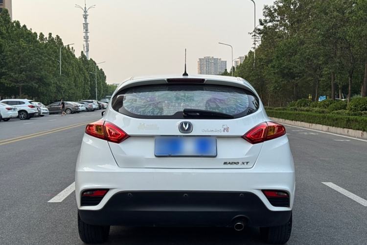 Used CHANGAN Eado 2013 1.6L Automatic ZhiKu Model China IV Standard Exterior 4