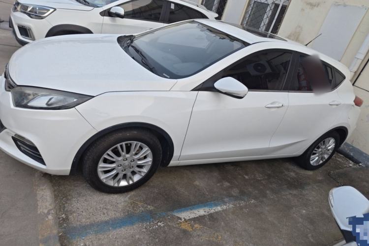Used CHANGAN Eado 2013 1.6L Manual Junkuo Model China IV Standard Exterior 5