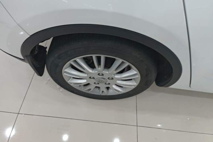 Used CHANGAN Eado 2013 1.6L Automatic Junku Model China IV Standard Exterior 5