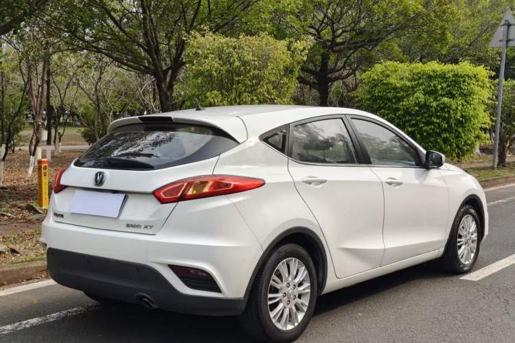 Used CHANGAN Eado 2013 1.6L Manual Junkuo Model China IV Standard Exterior 8