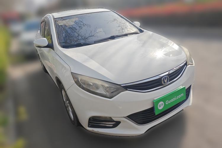 Used CHANGAN Eado 2013 1.6L Automatic ZhiKu Model China IV Standard Front Right 45 Deg