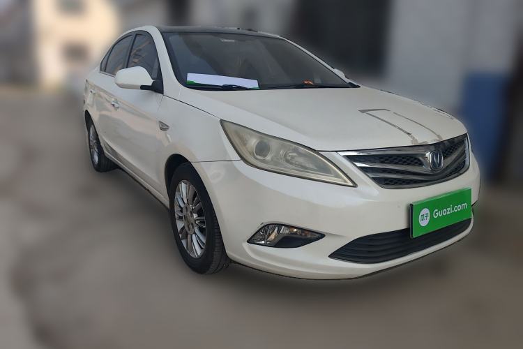 Used CHANGAN Eado 2013 1.6L Manual Elite Model China IV Standard Front Right 45 Deg