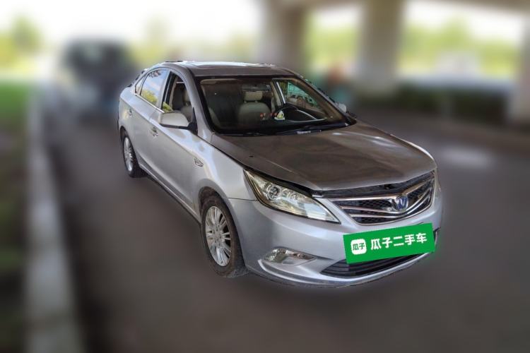 Used CHANGAN Eado 2013 1.6L Manual Luxury Model China V Standard Front Right 45 Deg