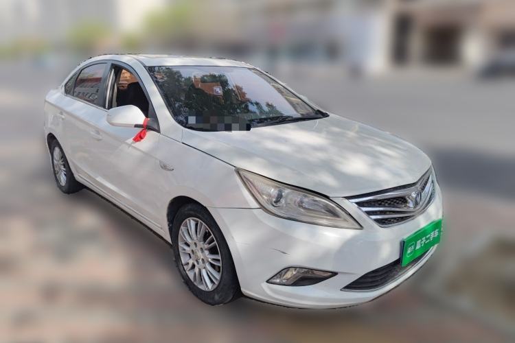 Used CHANGAN Eado 2013 1.6L Manual Luxury Model China V Standard Front Right 45 Deg