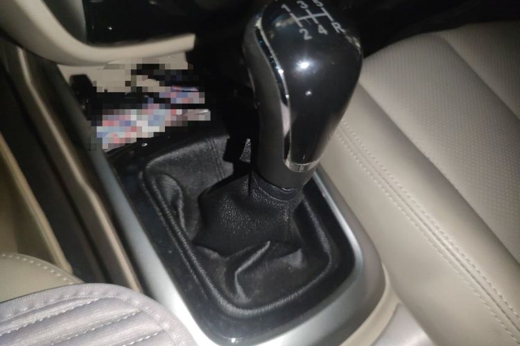 Used CHANGAN Eado 2013 1.6L Manual Elite Model China IV Standard Gear Lever