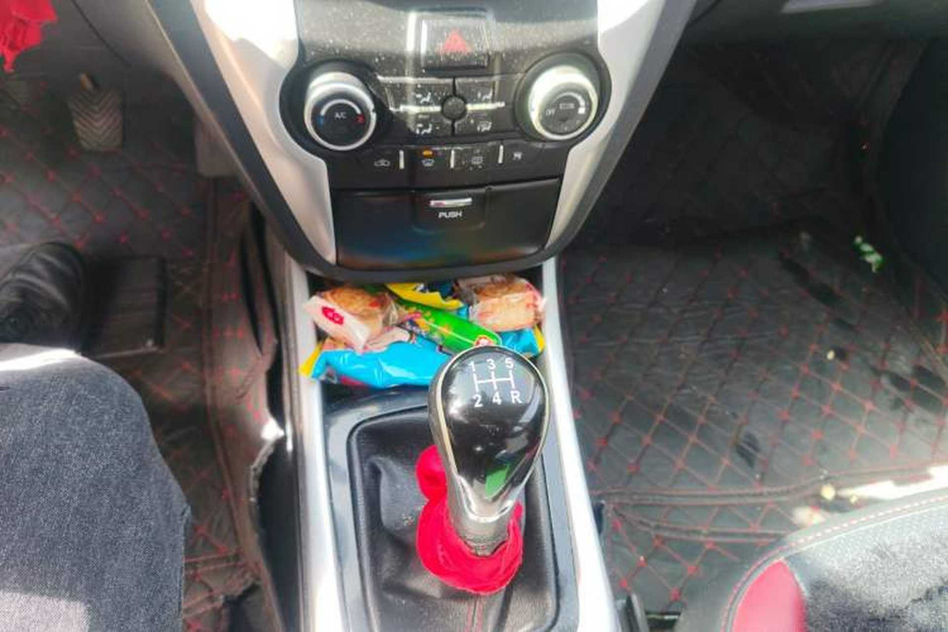 Used CHANGAN Eado 2013 1.6L Manual Junku Model China V Standard Gear Lever