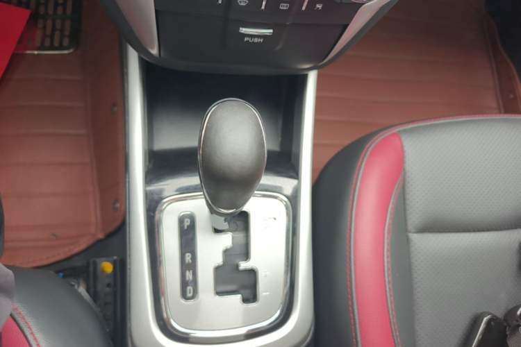Used CHANGAN Eado 2013 1.6L Automatic Junku Model China IV Standard Gear Lever