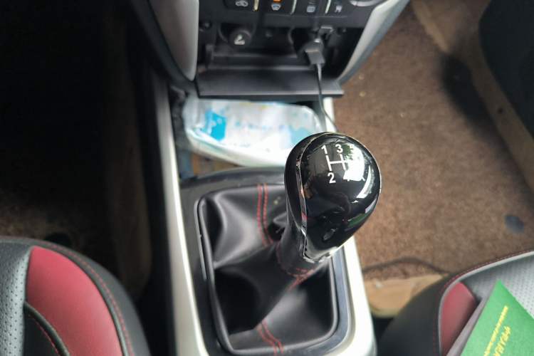 Used CHANGAN Eado 2013 1.6L Manual Junkuo Model China IV Standard Gear Lever