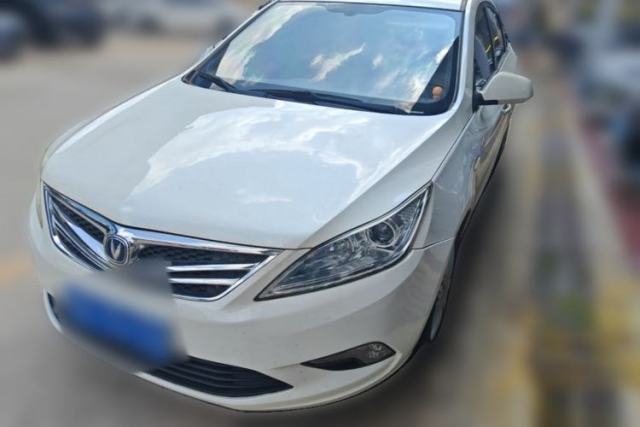 CHANGAN Eado 2013 1.6L Automatic Luxury Model China V Standard de segunda mano