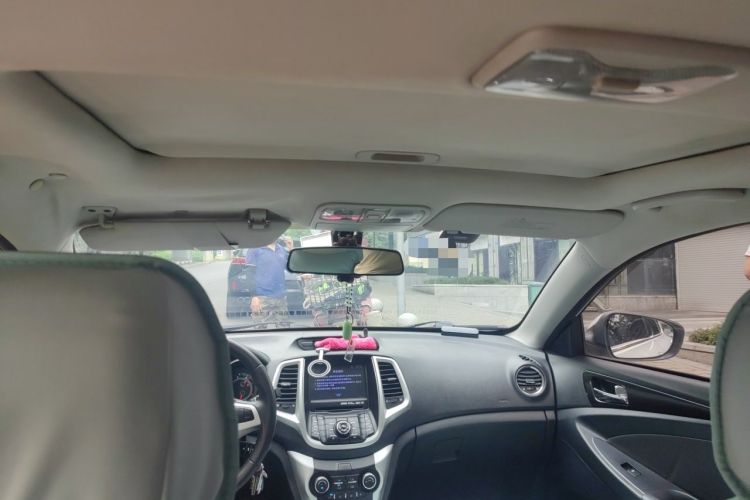 Used CHANGAN Eado 2013 1.6L Automatic ZhiKu Model China IV Standard Headliner