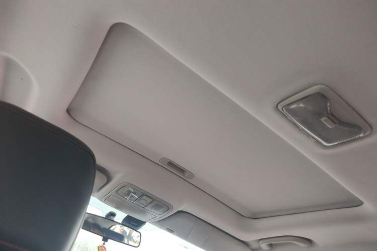 Used CHANGAN Eado 2013 1.6L Manual Junkuo Model China IV Standard Headliner