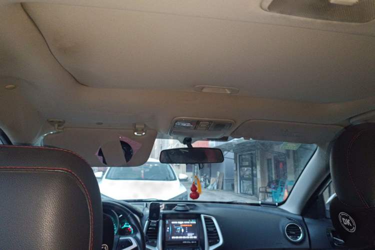 Used CHANGAN Eado 2013 1.6L Manual ZhiKu Model China IV Standard Headliner