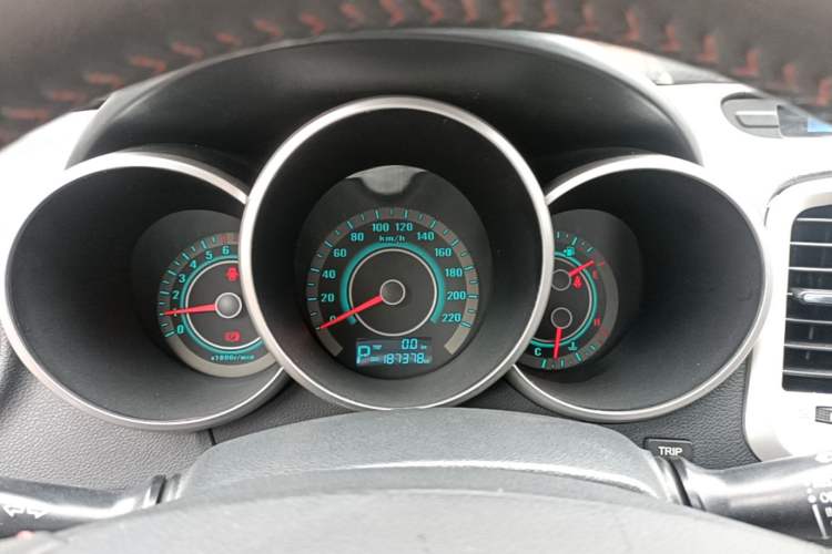 Used CHANGAN Eado 2013 1.6L Automatic Junku Model China IV Standard Instrument Cluster