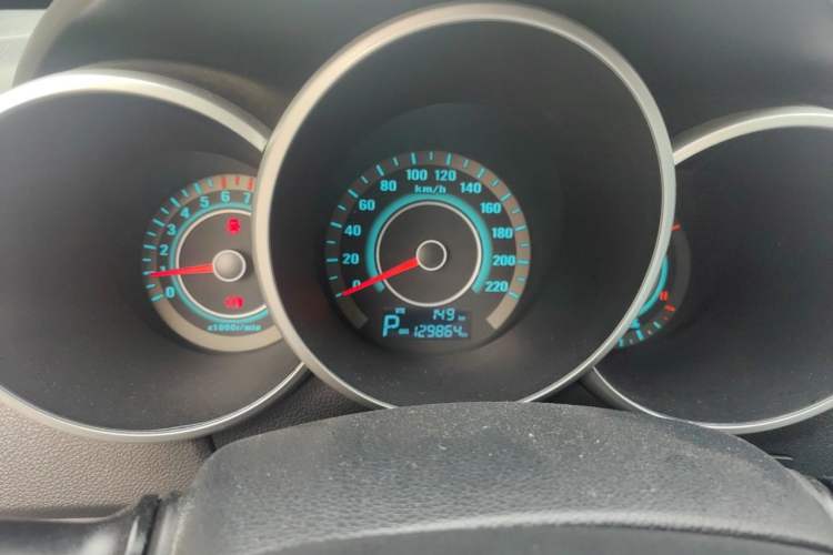 Used CHANGAN Eado 2013 1.6L Automatic ZhiKu Model China IV Standard Instrument Cluster