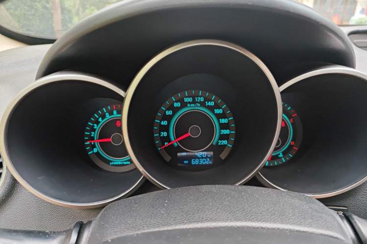 Used CHANGAN Eado 2013 1.6L Manual Luxury Model China V Standard Instrument Cluster