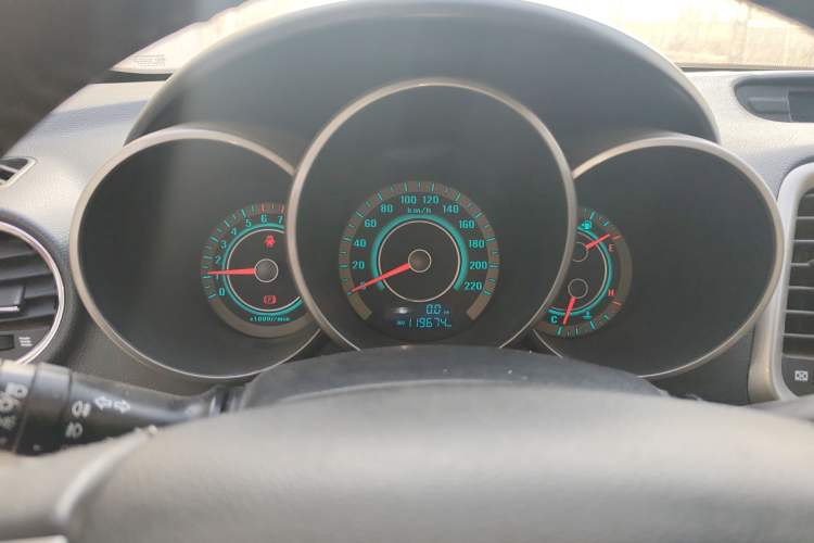 Used CHANGAN Eado 2013 1.6L Manual Elite Model China IV Standard Instrument Cluster