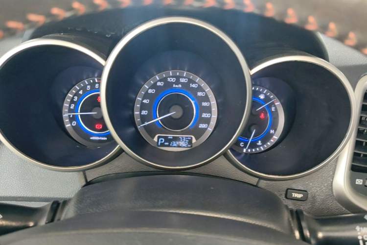 Used CHANGAN Eado 2013 1.6L Automatic ZhiKu Model China IV Standard Instrument Cluster