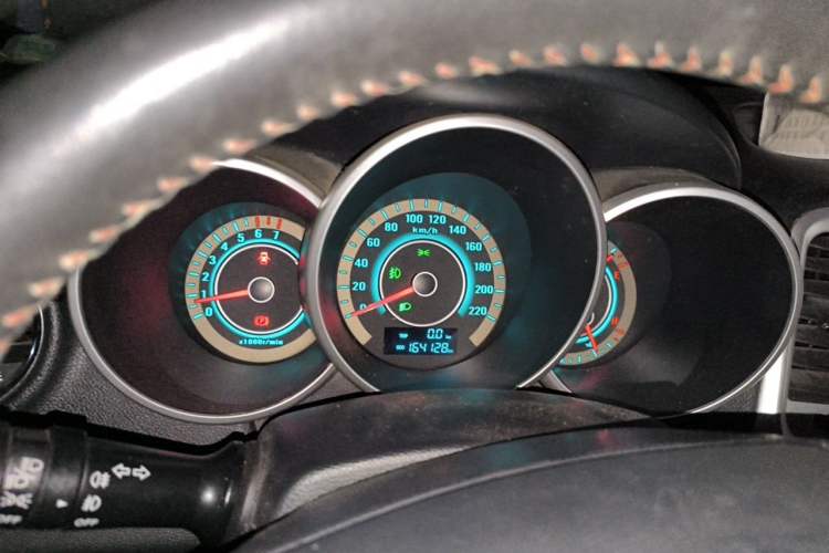 Used CHANGAN Eado 2013 1.6L Manual ZhiKu Model China IV Standard Instrument Cluster