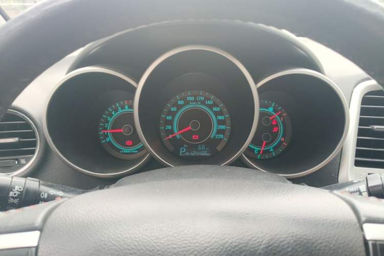 Used CHANGAN Eado 2013 1.6L Automatic Junku Model China IV Standard Instrument Cluster
