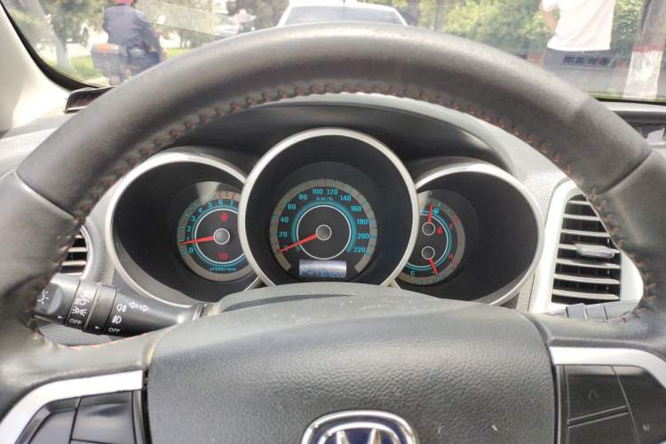 Used CHANGAN Eado 2013 1.6L Automatic Junku Model China IV Standard Instrument Cluster