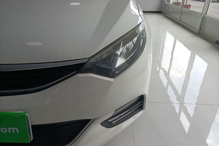 Used CHANGAN Eado 2013 1.6L Automatic Junku Model China IV Standard Left Front Headlight