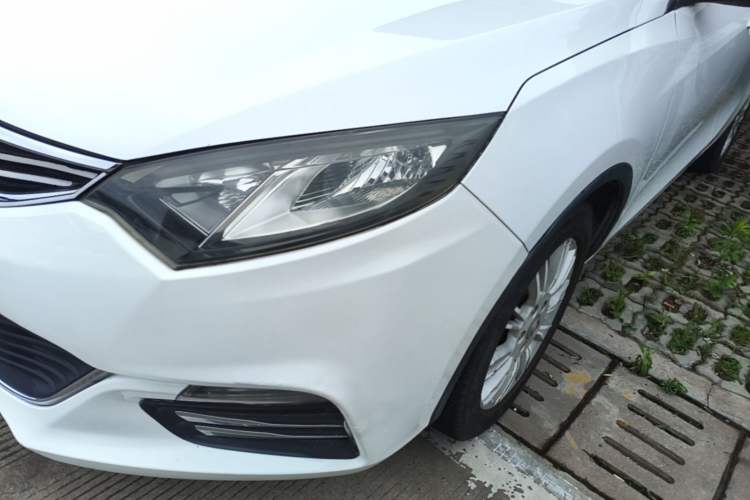 Used CHANGAN Eado 2013 1.6L Manual Junkuo Model China IV Standard Left Front Headlight