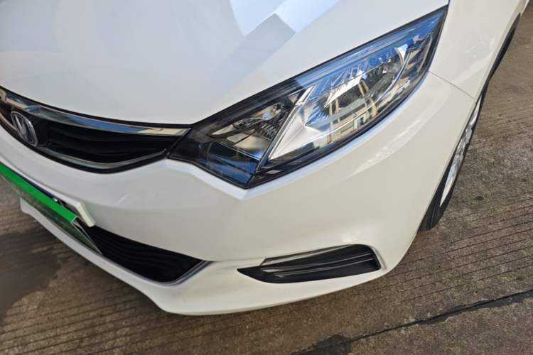 Used CHANGAN Eado 2013 1.5T Automatic Cool Edition Left Front Headlight